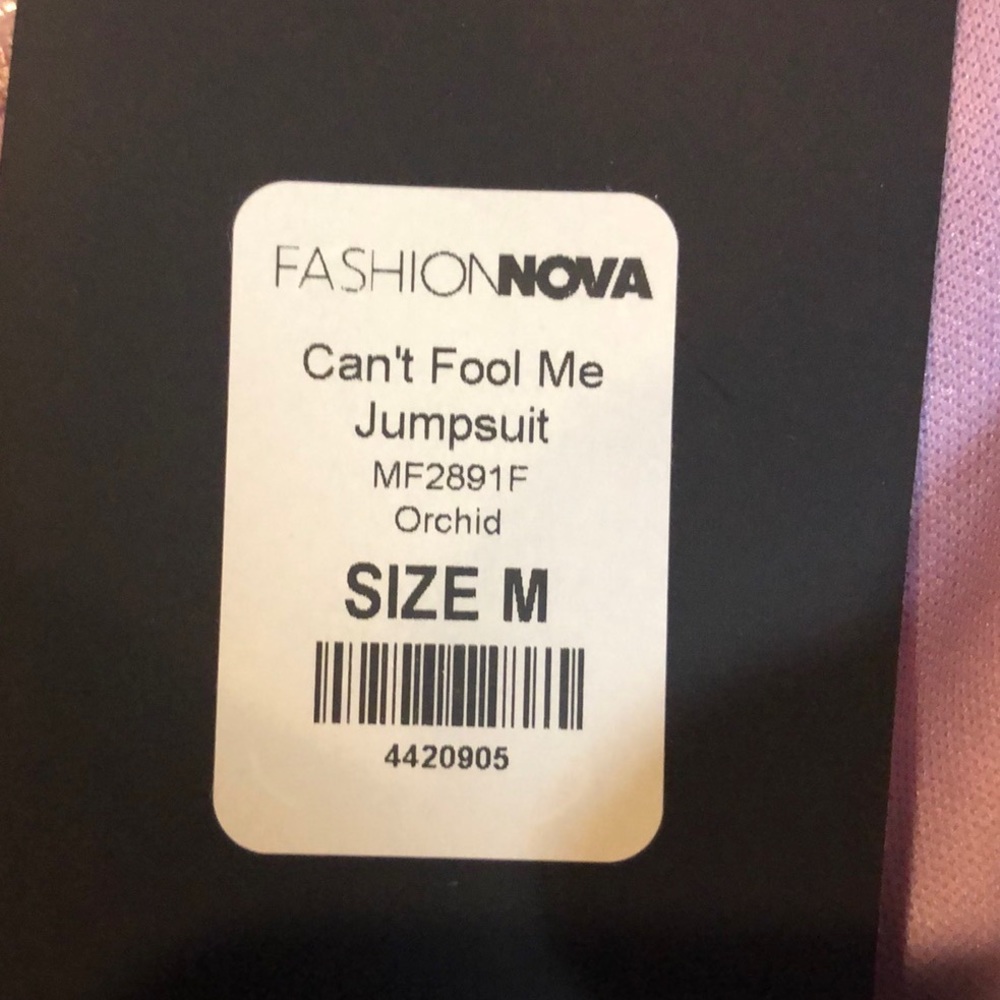 Fashion Nova Can’t Fool Me Jumpsuit Medium NWT - Picture 9 of 11